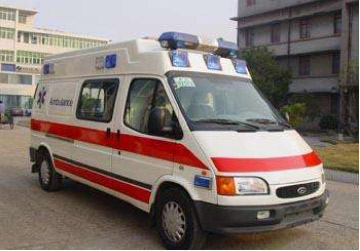 自贡救护车租赁